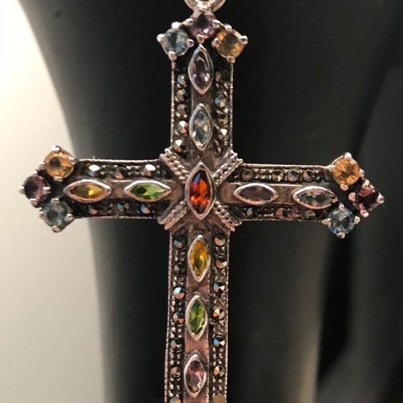 Silver cross with semi-precious stones. - Picture 2 of 5